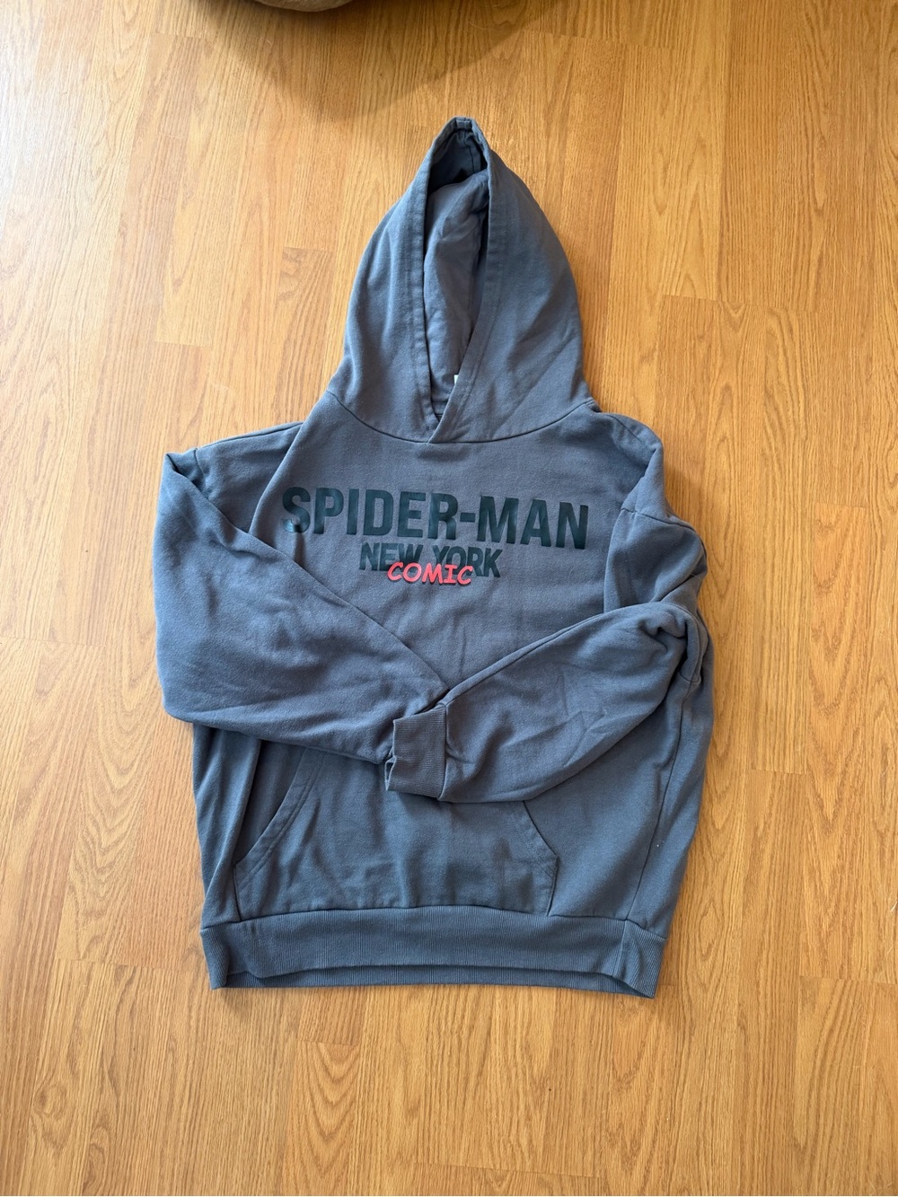 Marvel Spider-Man Graphic Hoodie Gray S Comic Pullover